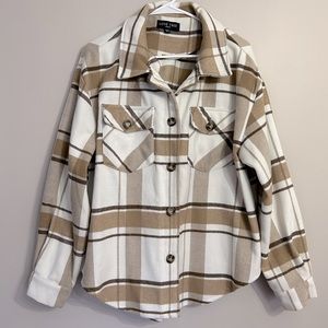 Medium Women’s Shacket